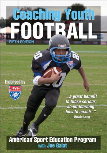 Khel Sahitya Kendra Coaching Youth Football by Joe Galat , - Dista
