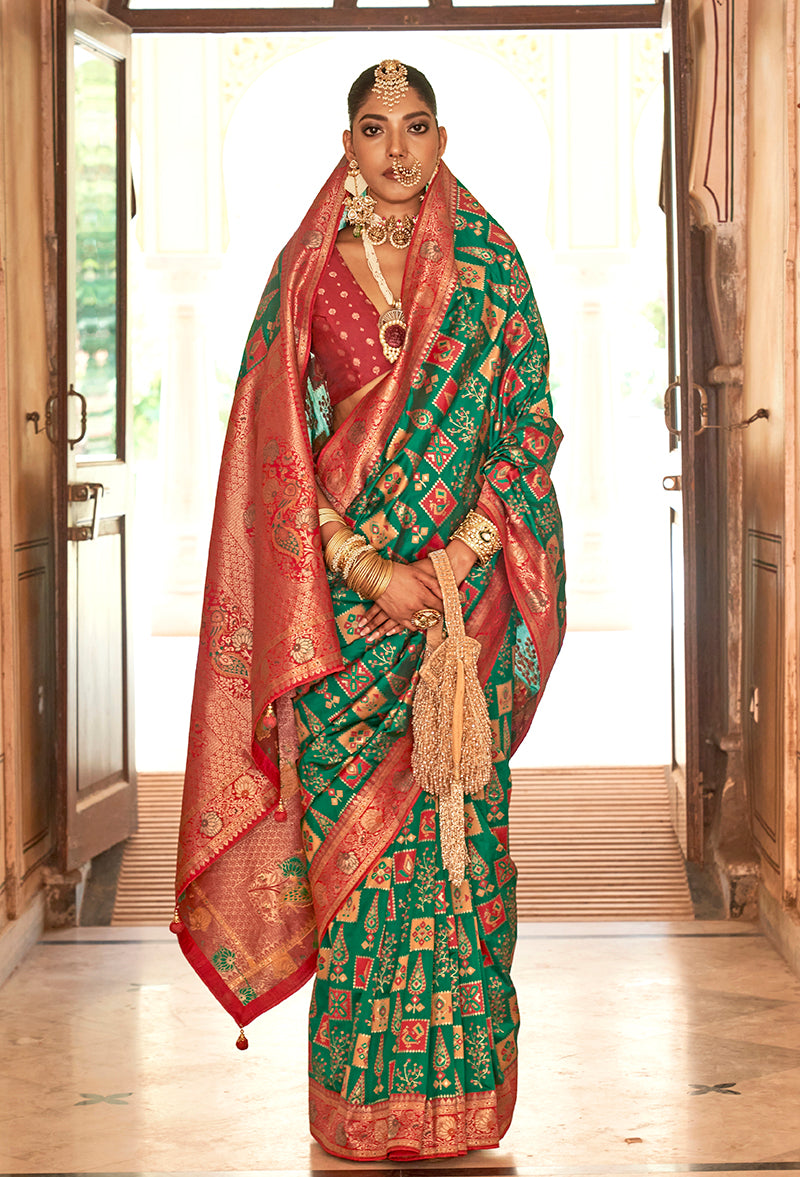 Monjolika Fashion Green Weaving Banarasi Silk Contemporary Saree