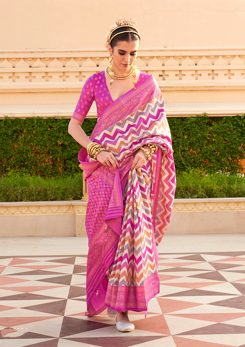 Monjolika Fashion Silk Magenta Foil Print Contemporary Saree
