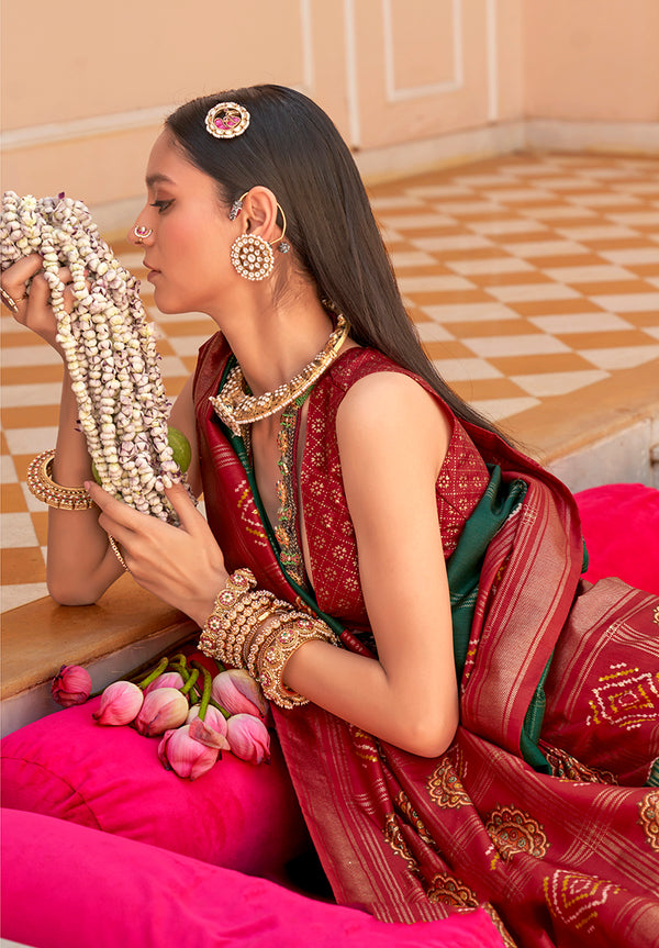 Monjolika Fashion Silk Dark Green Foil Print Patola Traditional Saree