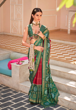 Monjolika Fashion Silk Dark Green Patola Foil Print Classic Saree