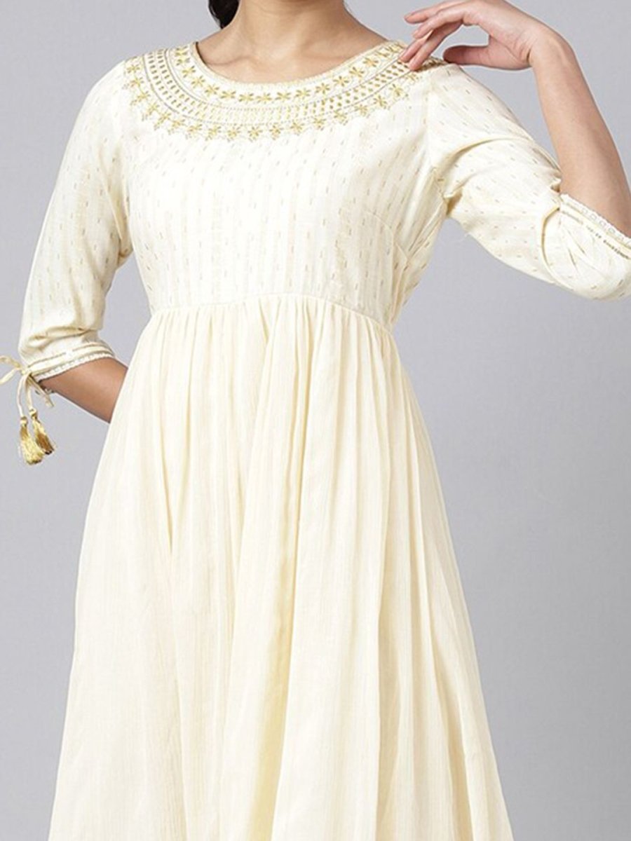 AURELIA Women Cream-Coloured Floral Round Neck Maxi Dress - Distacart