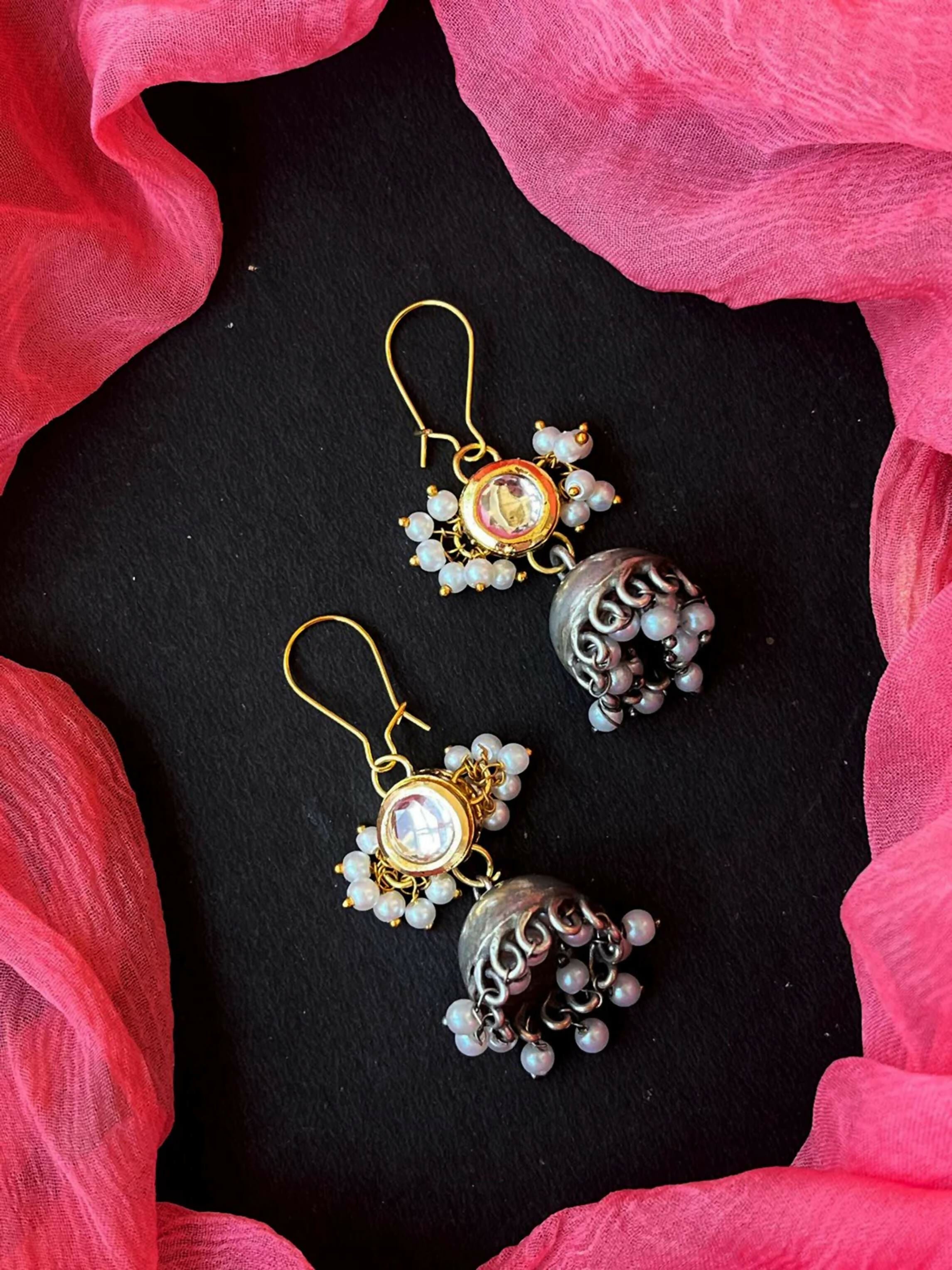 Joban Fashion Women White Kundan Top With Oxidized Jhumki Earring