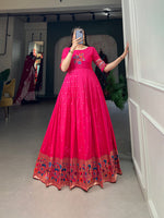 Thumbnail for Lorenvalley Pink Jacquard Silk Paithani Woven Design Gown - Distacart