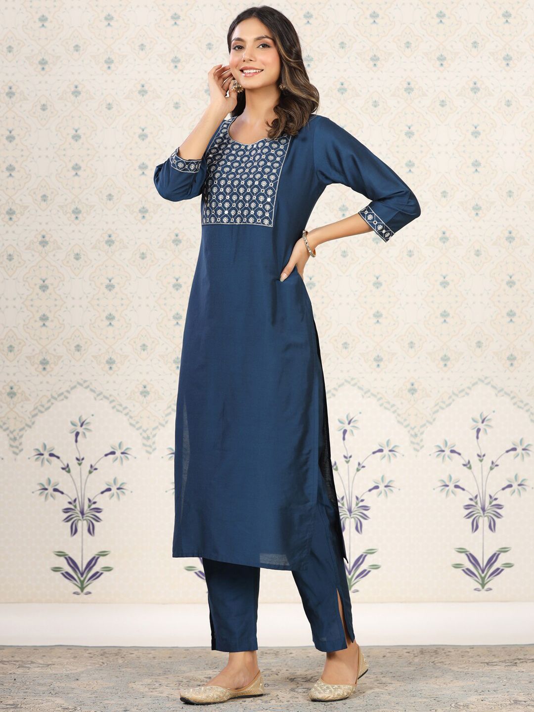 Ode by House of Pataudi Ethnic Motifs Yoke Design Mirror Work Kurta - Distacart