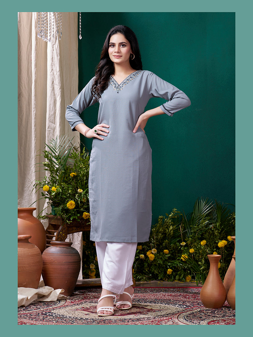 Monjolika Fashion Grey Maaza Cotton Hand Work With Pocket Casual Kurti