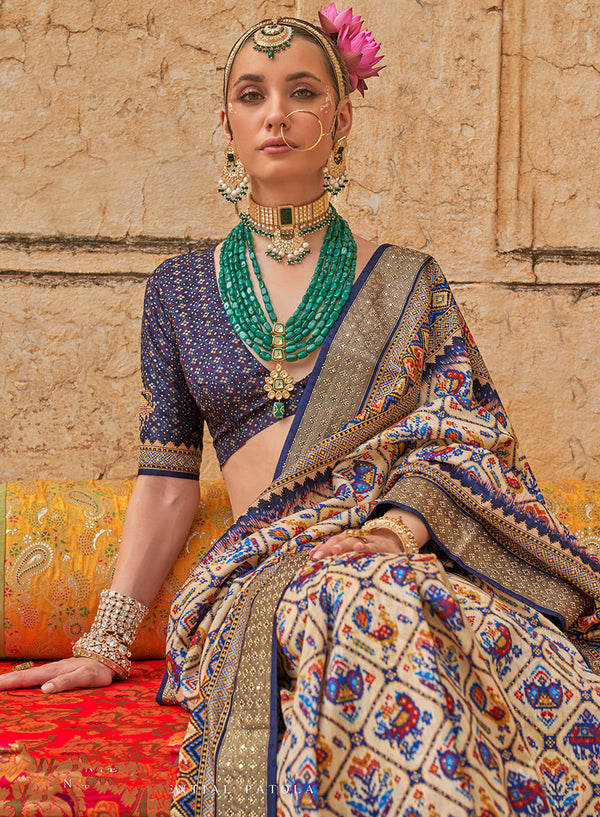 Monjolika Fashion Viscose Silk Cream Printed Classic Saree