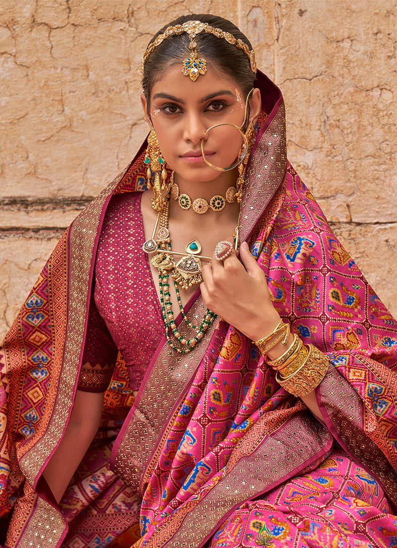 Monjolika Fashion Viscose Silk Pink Printed Classic Saree