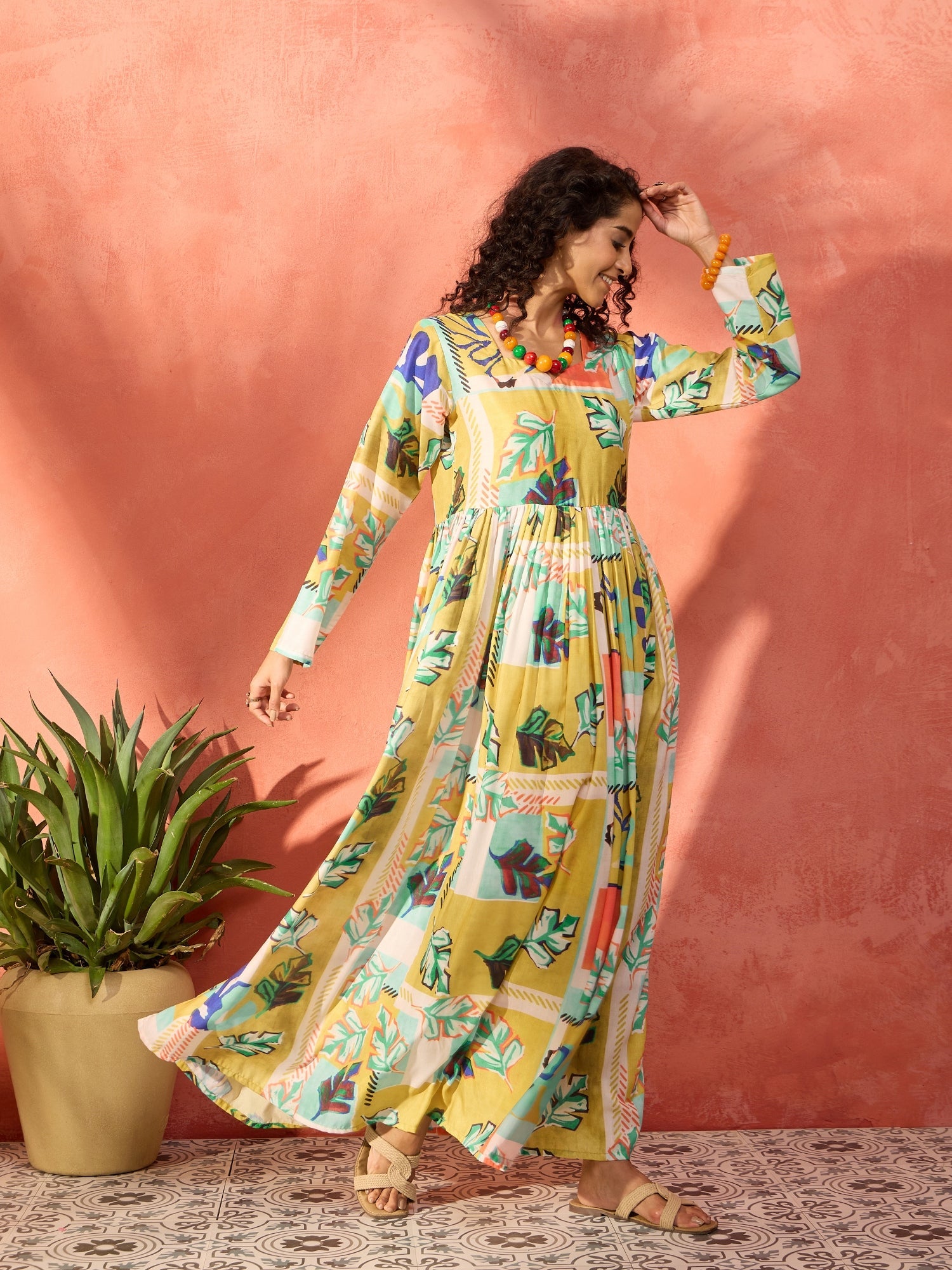 InWeave Lime Green Leaf Sweetheart Neck Long Anarkali Kurta - Distacart