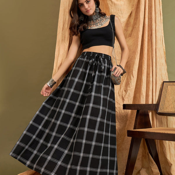 InWeave Black Plaid Check Skirt - Distacart