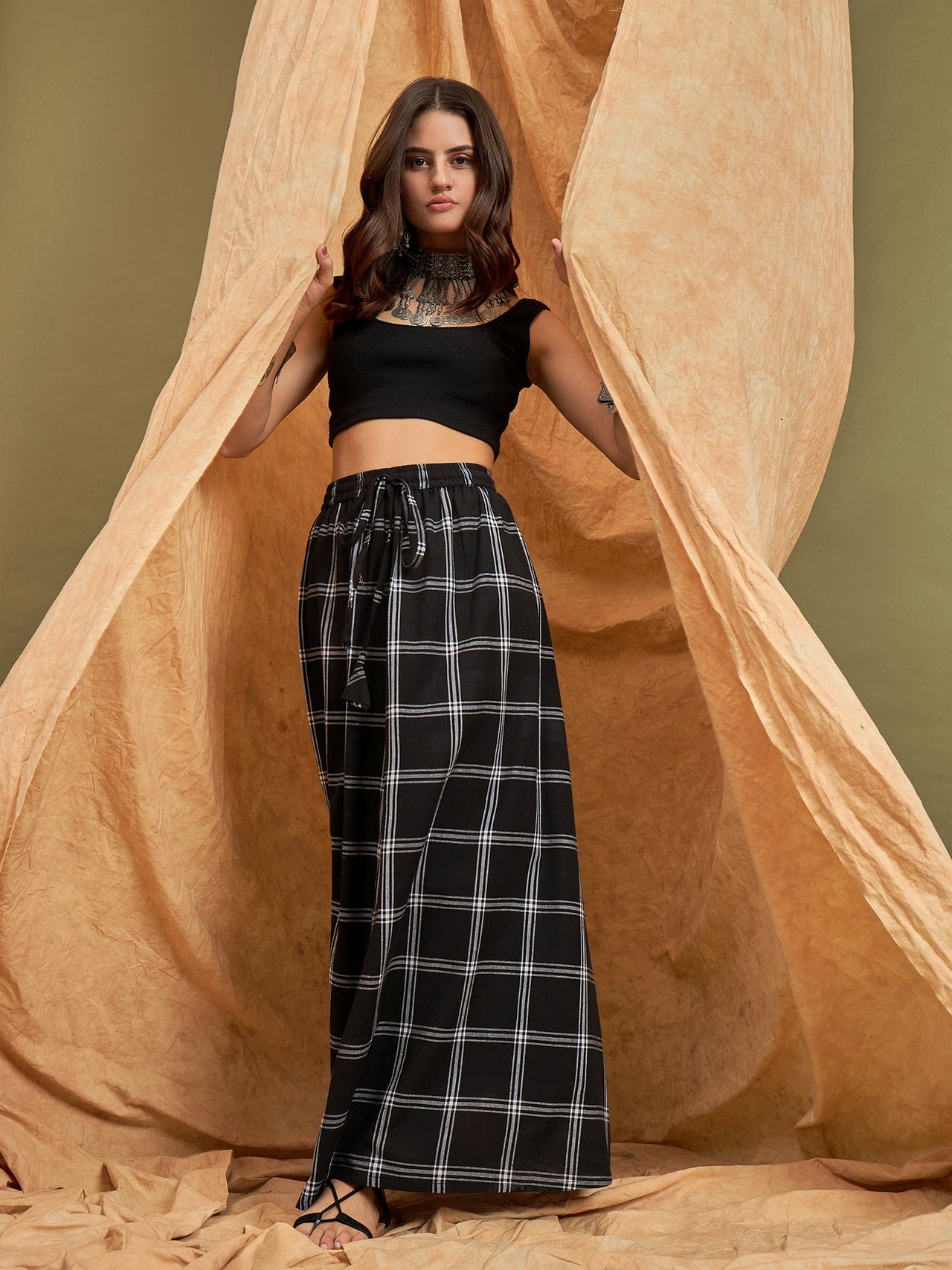 Buy InWeave Black Plaid Check Skirt Online At Low Price