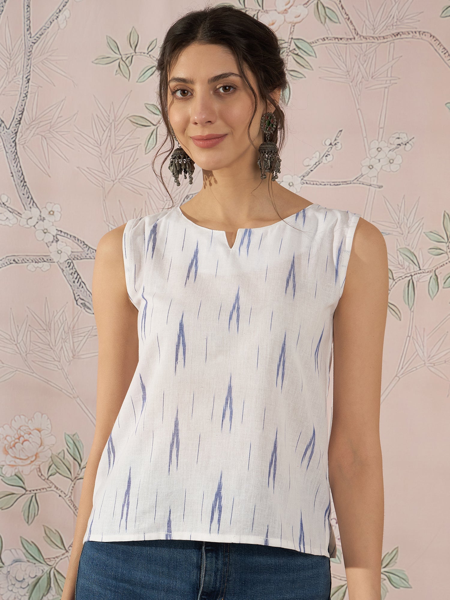 InWeave White Blue Ikkat W/S Top
