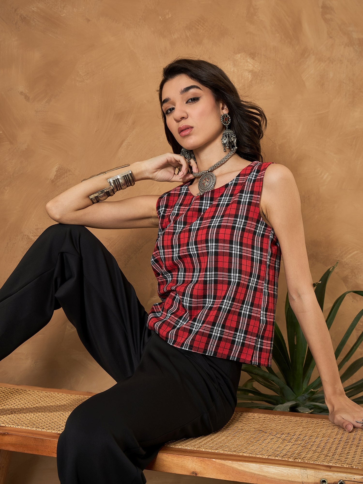 InWeave Red Black Check Sleeveless Top - Distacart