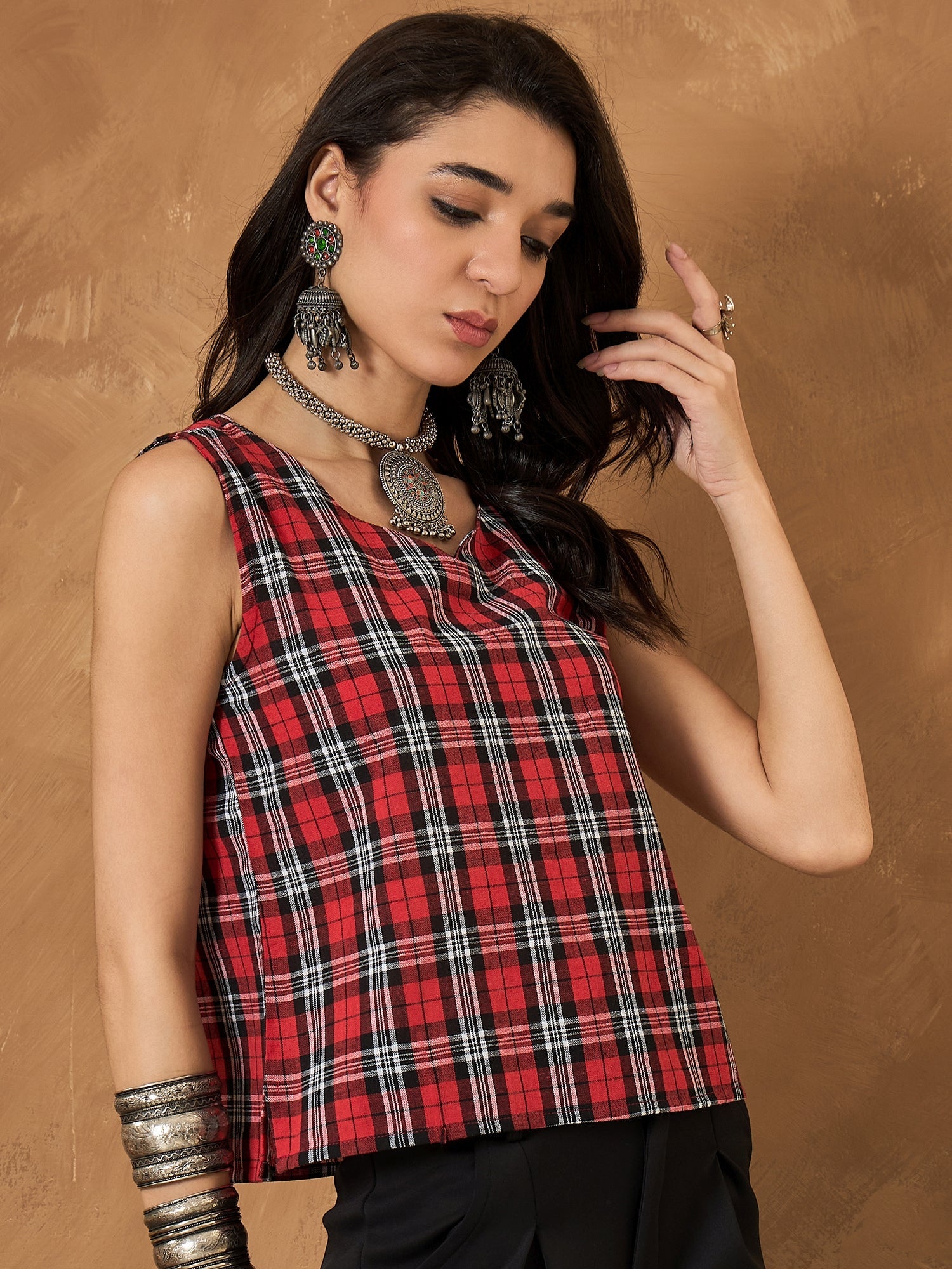 InWeave Red Black Check Sleeveless Top - Distacart