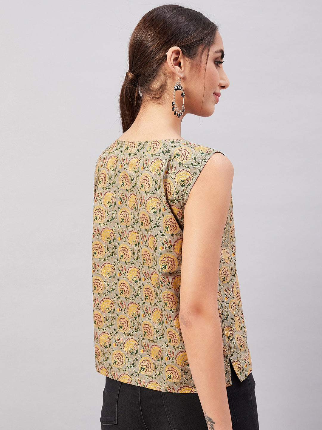 InWeave Grey Gold Floral W/U Top - Distacart