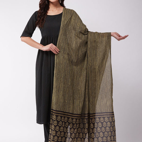 InWeave Green Boota Cotton Dupattas - Distacart