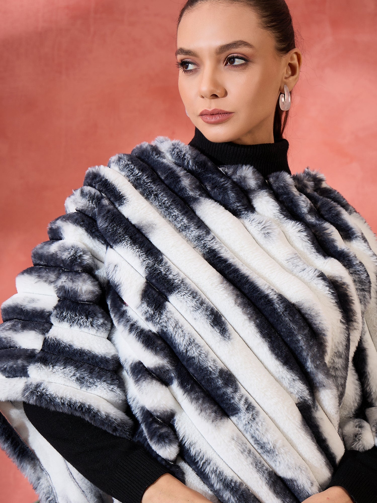 InWeave Black White Dye Rabbit Faux Fur Poncho - Distacart