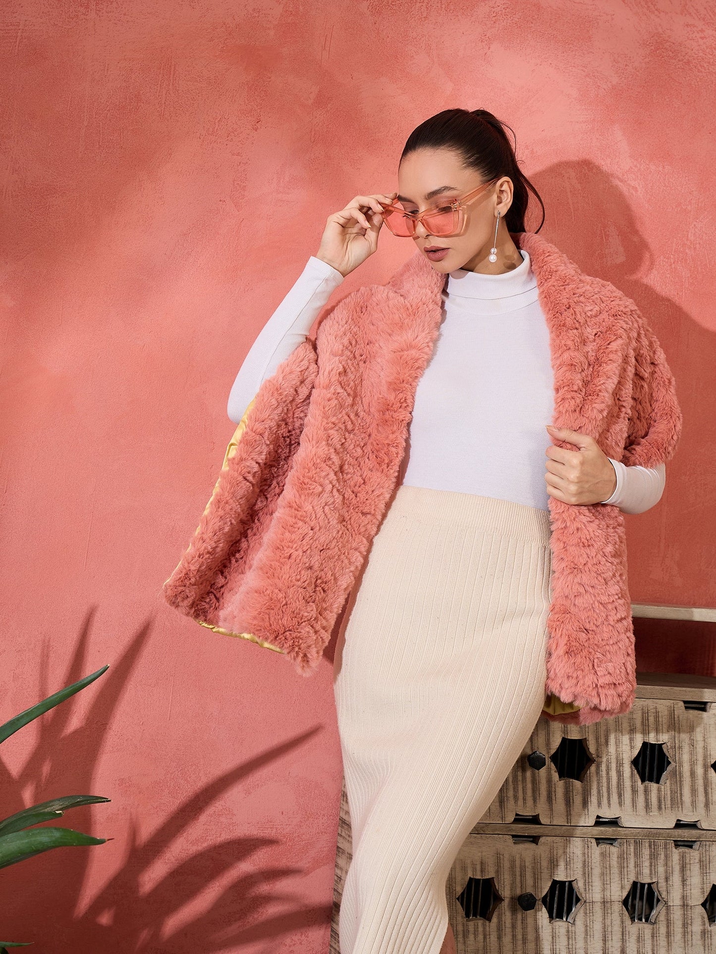 InWeave Coral Rabbit Faux Fur Cape - Distacart