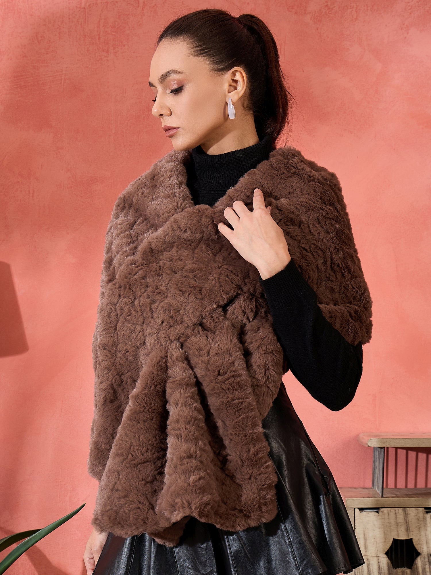 InWeave Dull Brown Rabbit Faux Fur Cape - Distacart