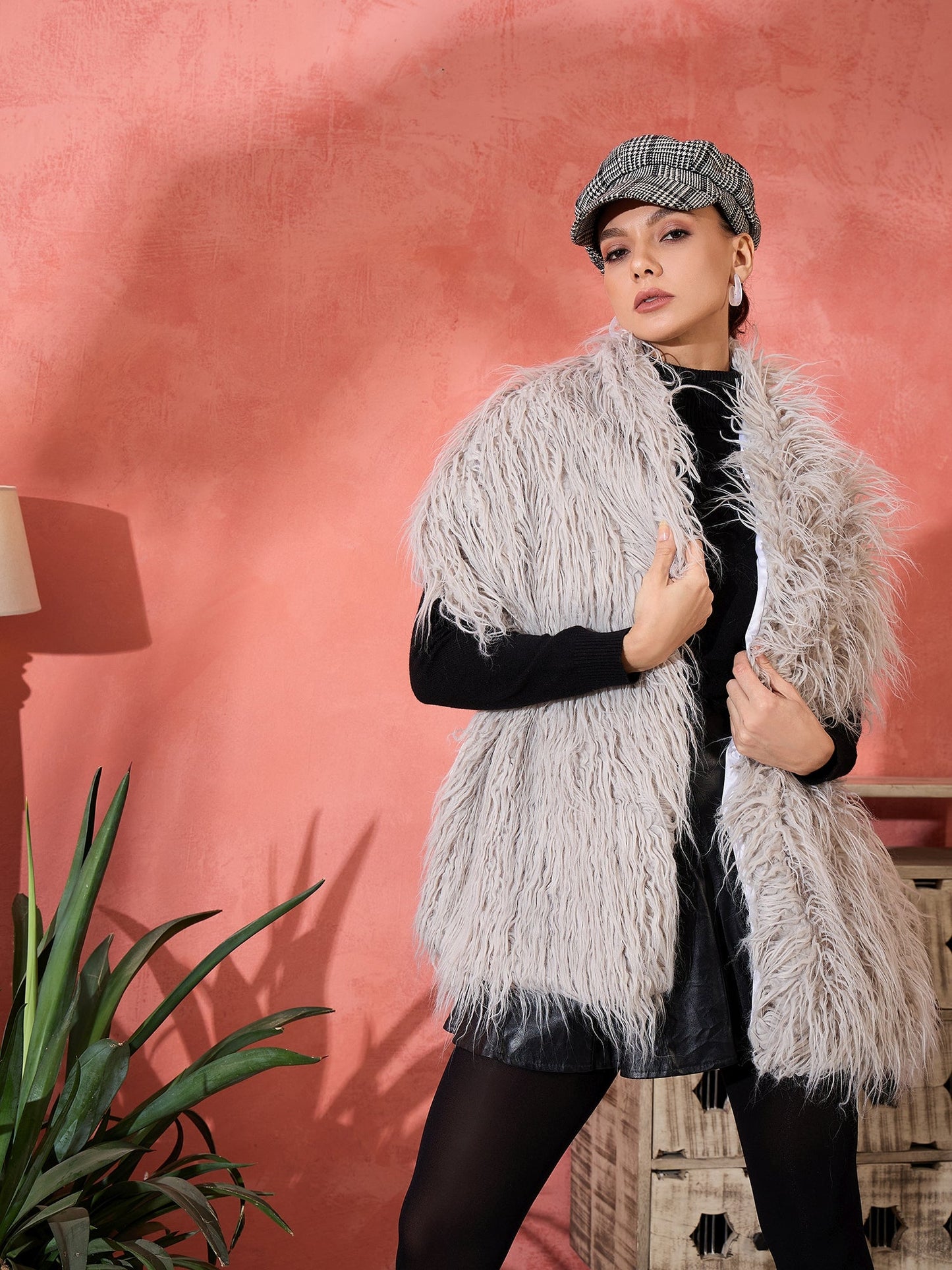 InWeave Light Grey Thread Fur Cape - Distacart