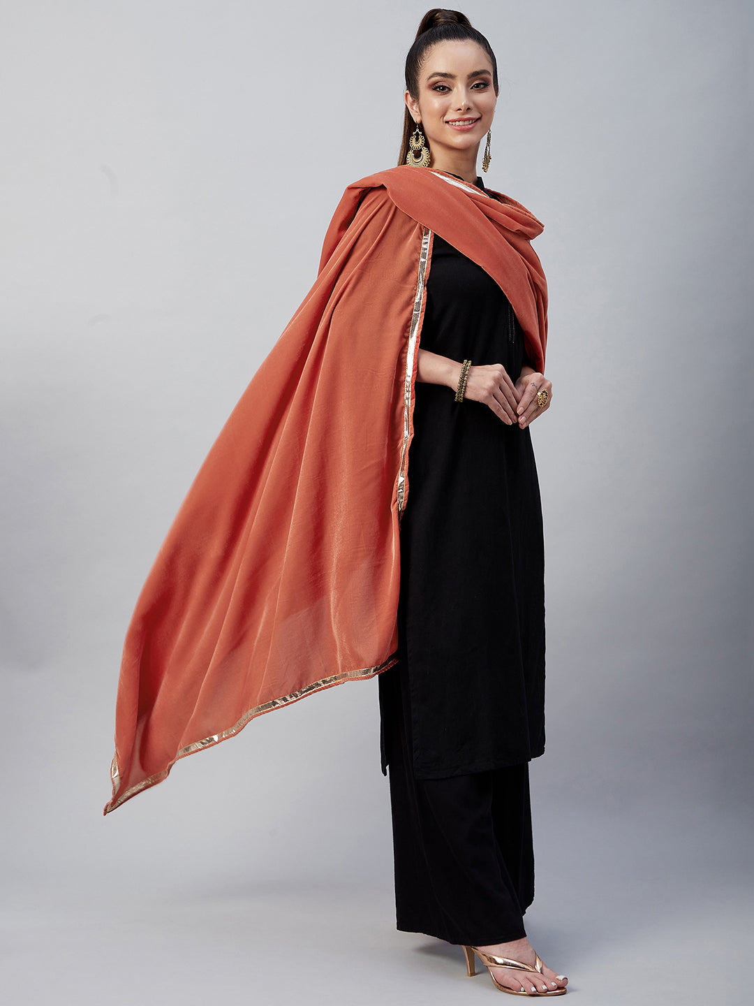 InWeave Rust Solid Velvet Shawl - Distacart