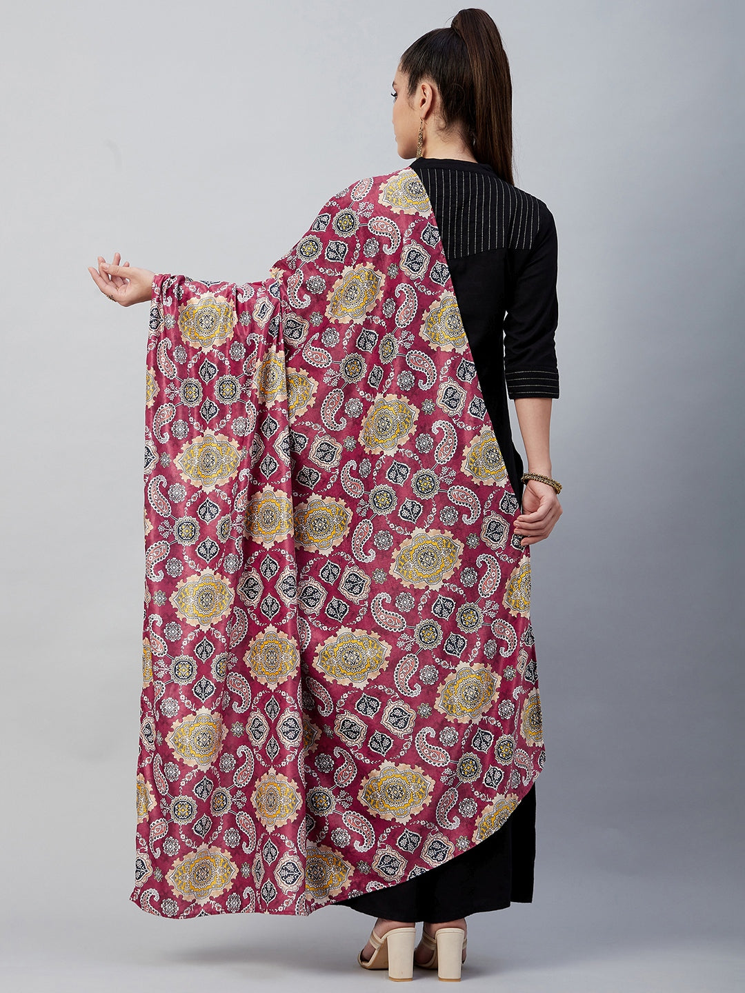 InWeave Red Printed Velvet Shawl - Distacart