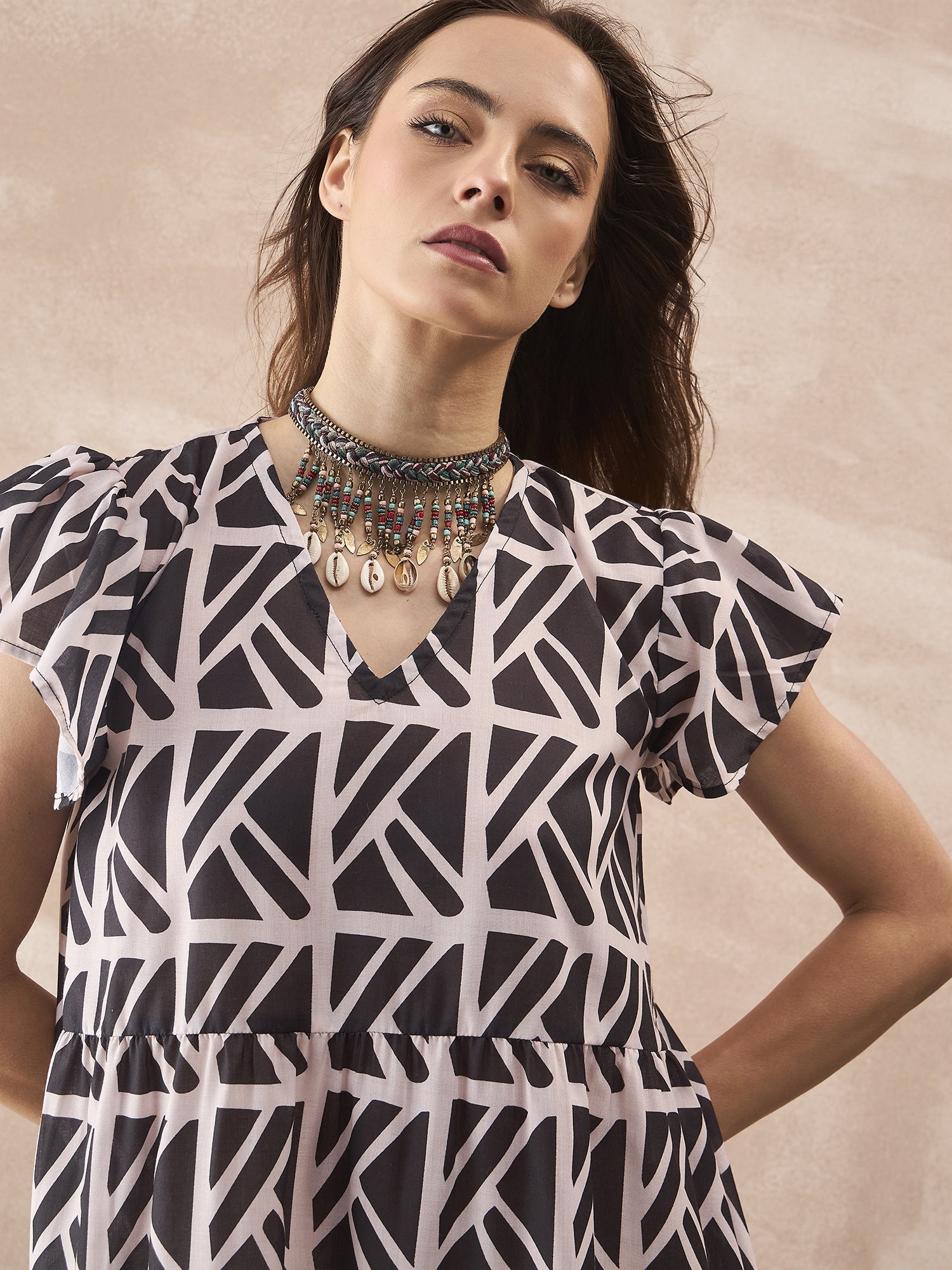 InWeave Black Ivory Short Dress - Distacart