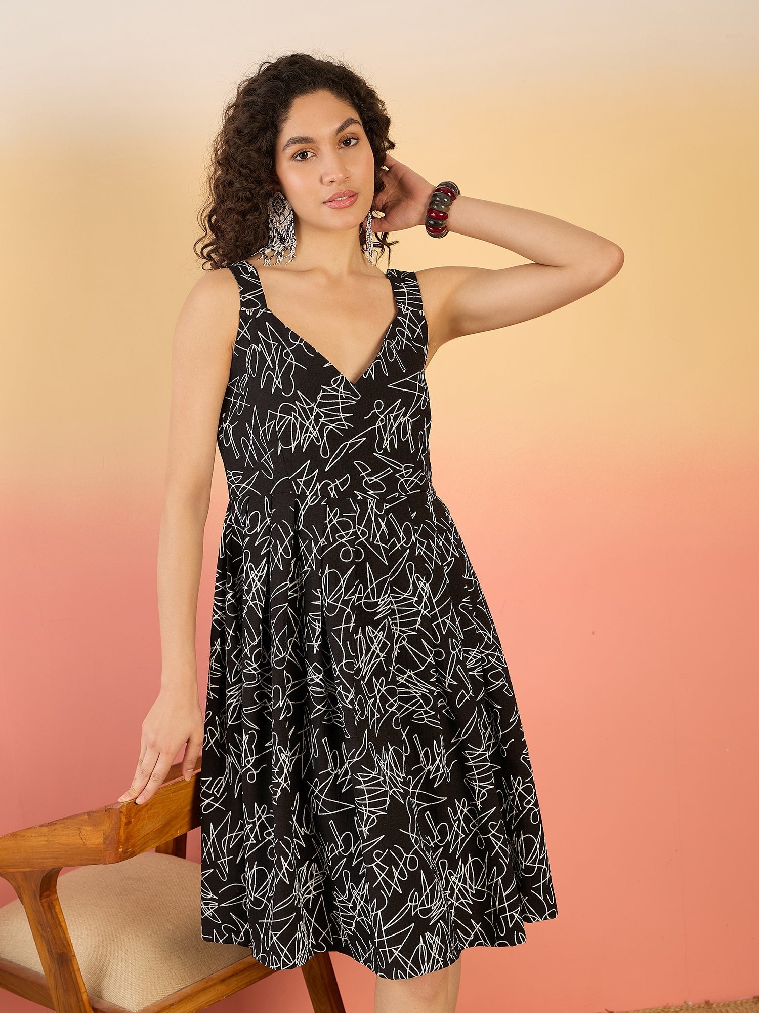InWeave Black White Rubber Sweetheart Dress - Distacart