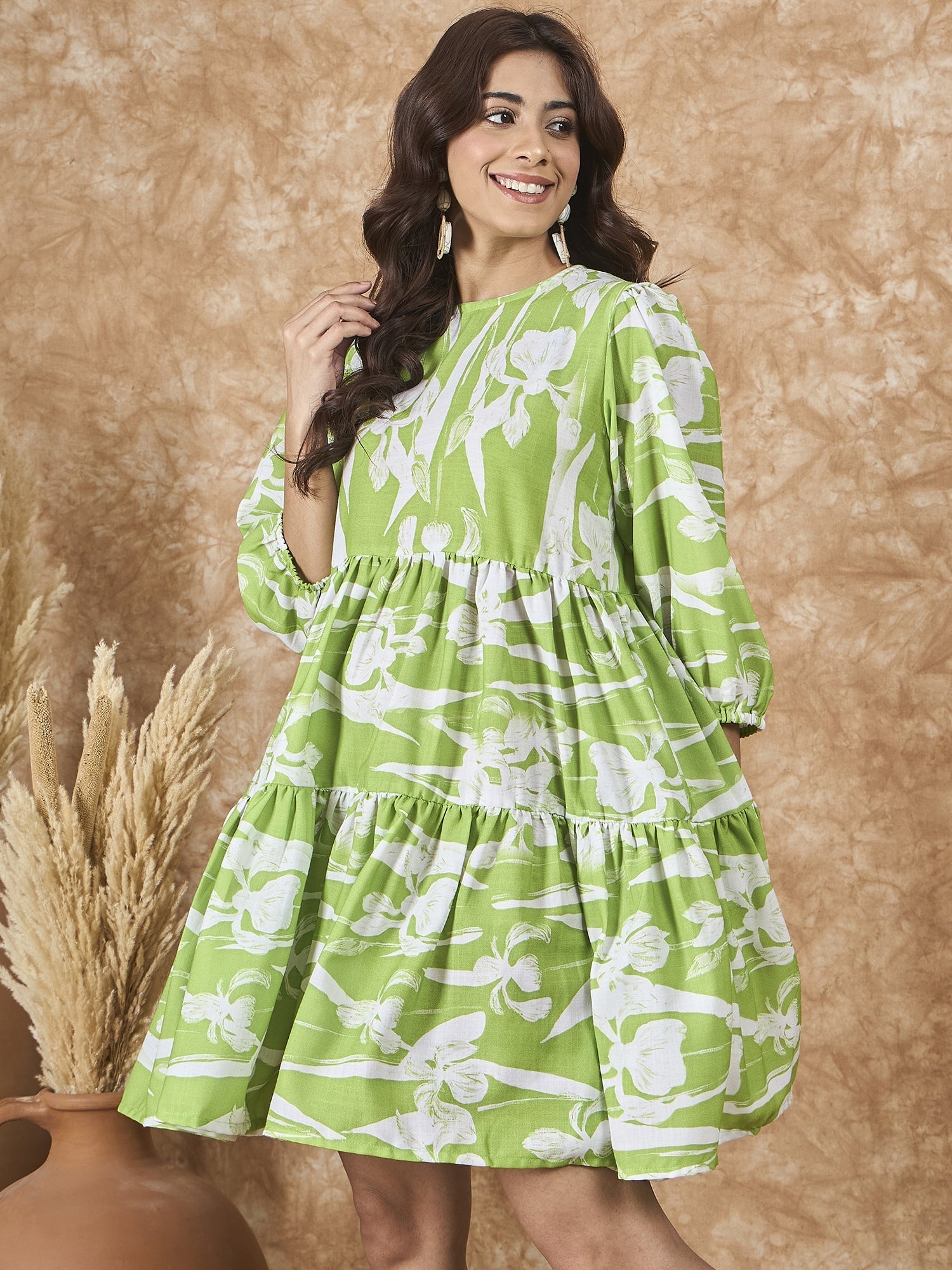 InWeave Apple Green White Short Dress - Distacart