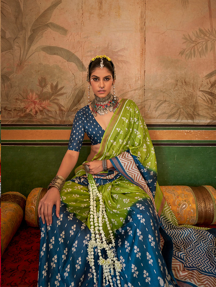 Monjolika Fashion Green & Navy Blue Mercerized Sigma Silk Saree with Aqua Finish