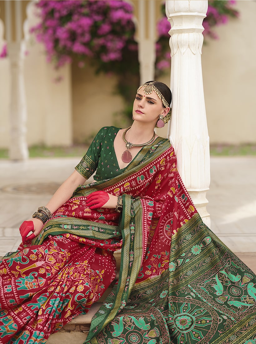 Monjolika Fashion Silk Foil Print Classic Saree In Red