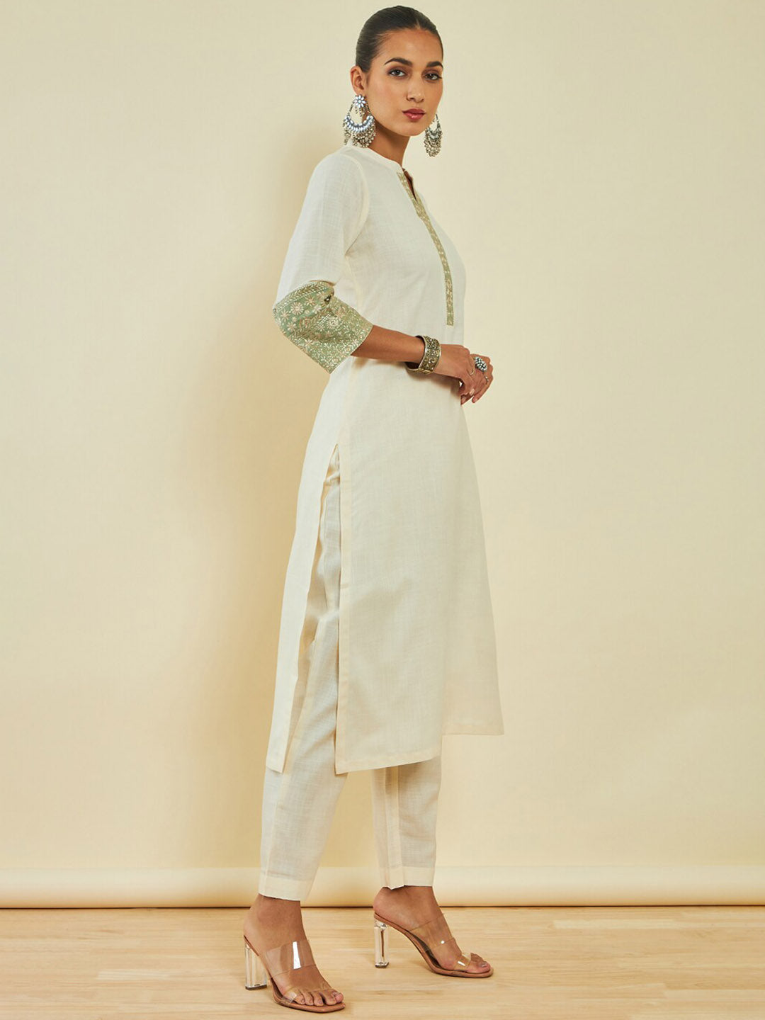 Soch Off White Floral Embroidered Regular Kurta With Trousers - Distacart