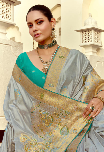 Monjolika Fashion Silk Blend Weaving Light Grey Traditional Saree - Distacart
