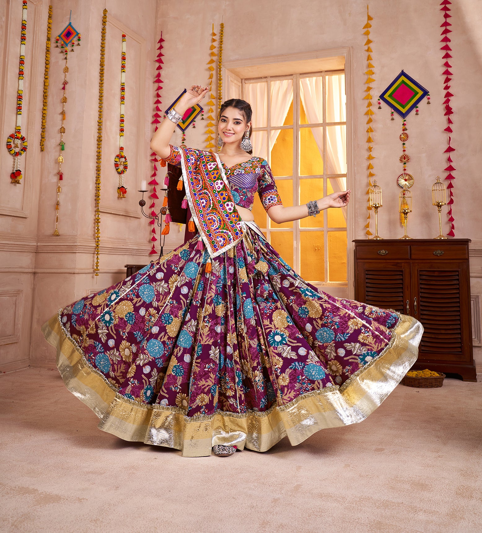 Monjolika Fashion Purple Kutchi Mirror Work Navratri Lehenga Choli