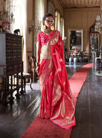 Thumbnail for Monjolika Fashion Pink Color Two Tone Handloom Weaving Silk Traditional Saree - Distacart