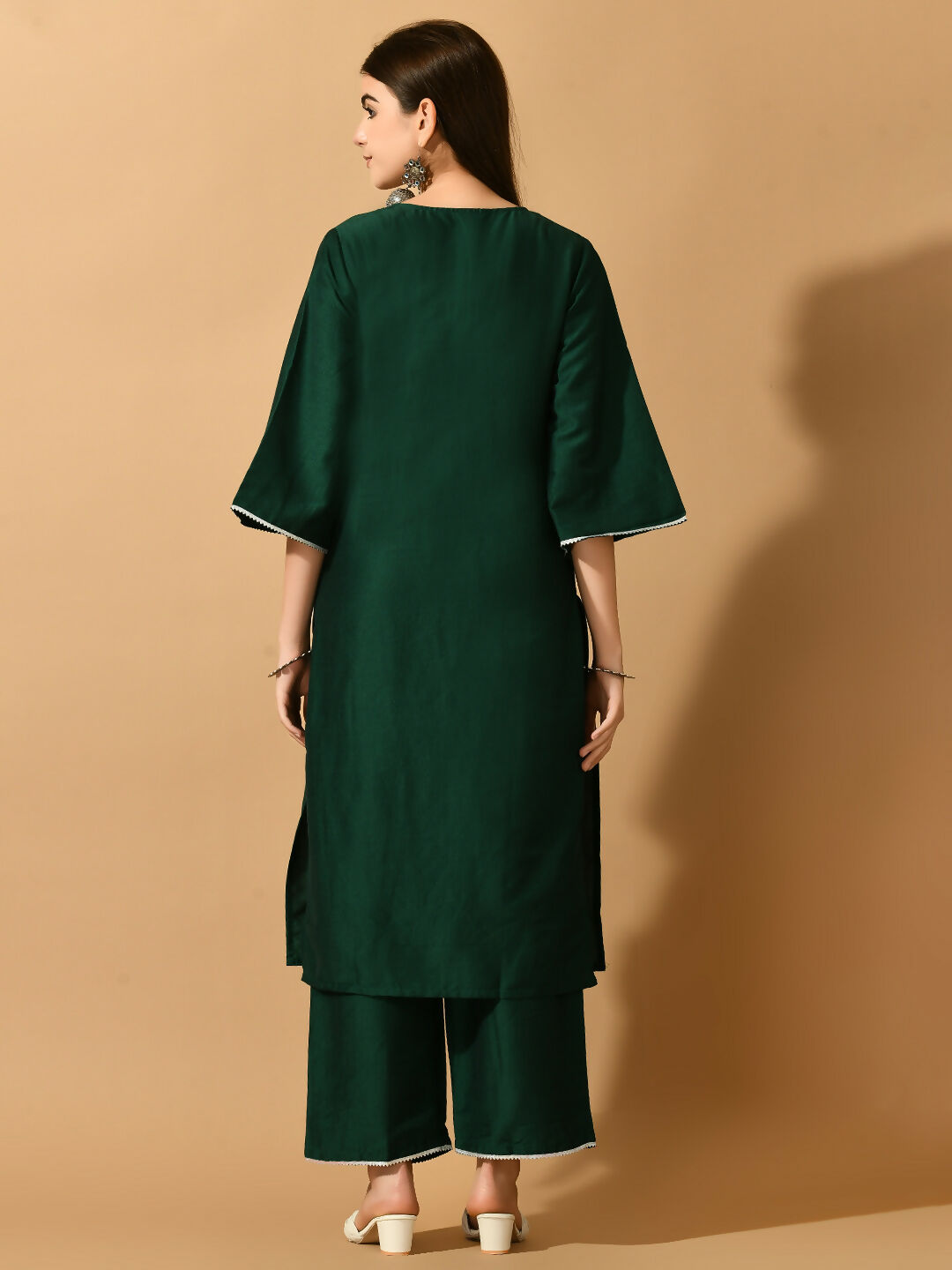 Myshka Women's Green Embroidered Party Kurta Sets - Distacart