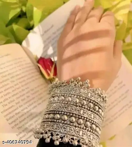 Tehzeeb Creations Women Silver Colour Oxidised Bangle With Ghungroo Style T