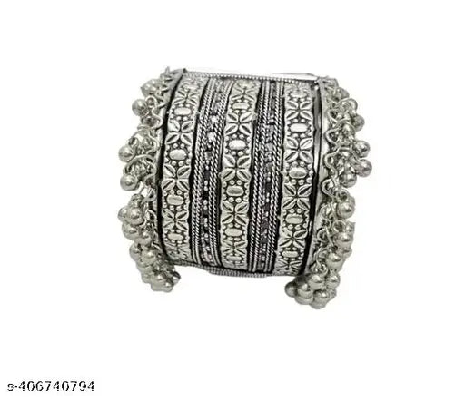Tehzeeb Creations Women Silver Colour Oxidised Bangle With Ghungroo Style T