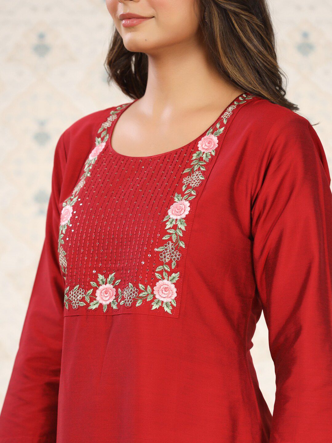 Ode by House of Pataudi Floral Embroidered Kurta - Distacart