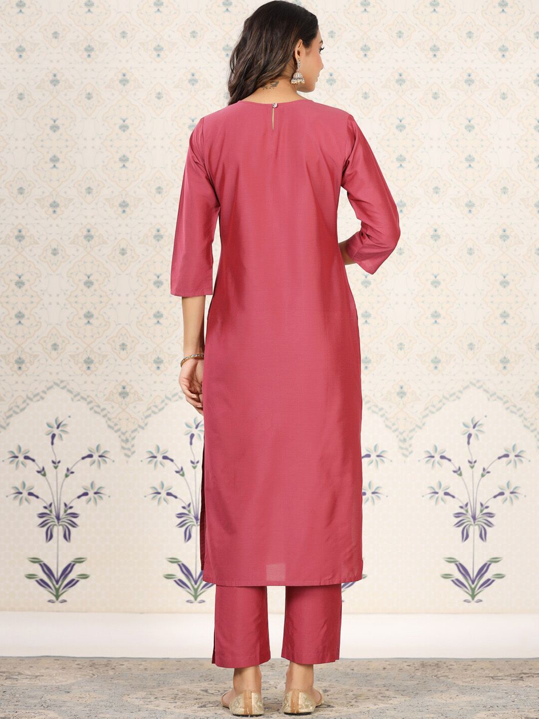 Ode by House of Pataudi Ethnic Motifs Foil Printed Sequined Straight Kurta with Trousers - Distacart