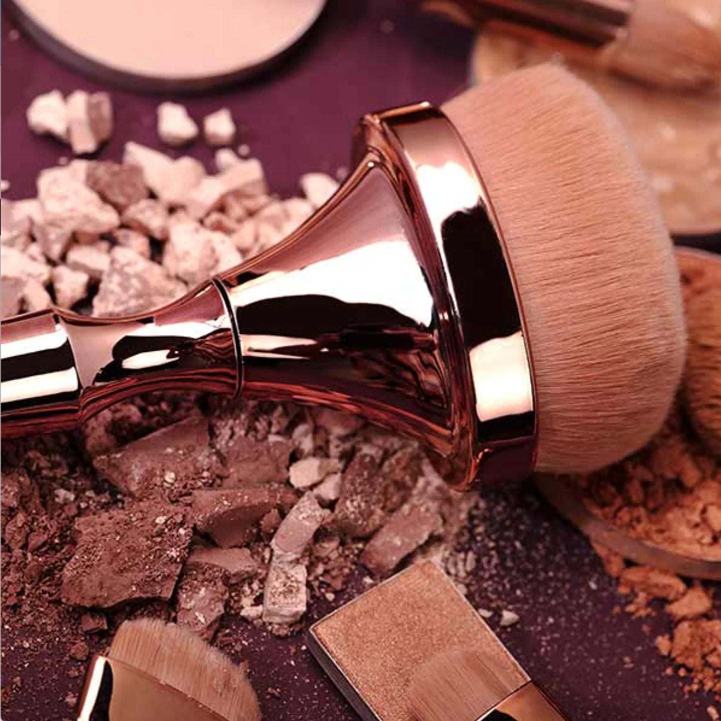 IRIS COSMETICS Luminous HD Foundation Brush - Distacart