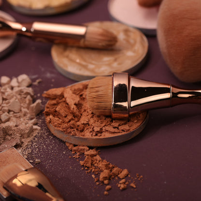 IRIS COSMETICS Luminous HD Concealer Brush - Distacart