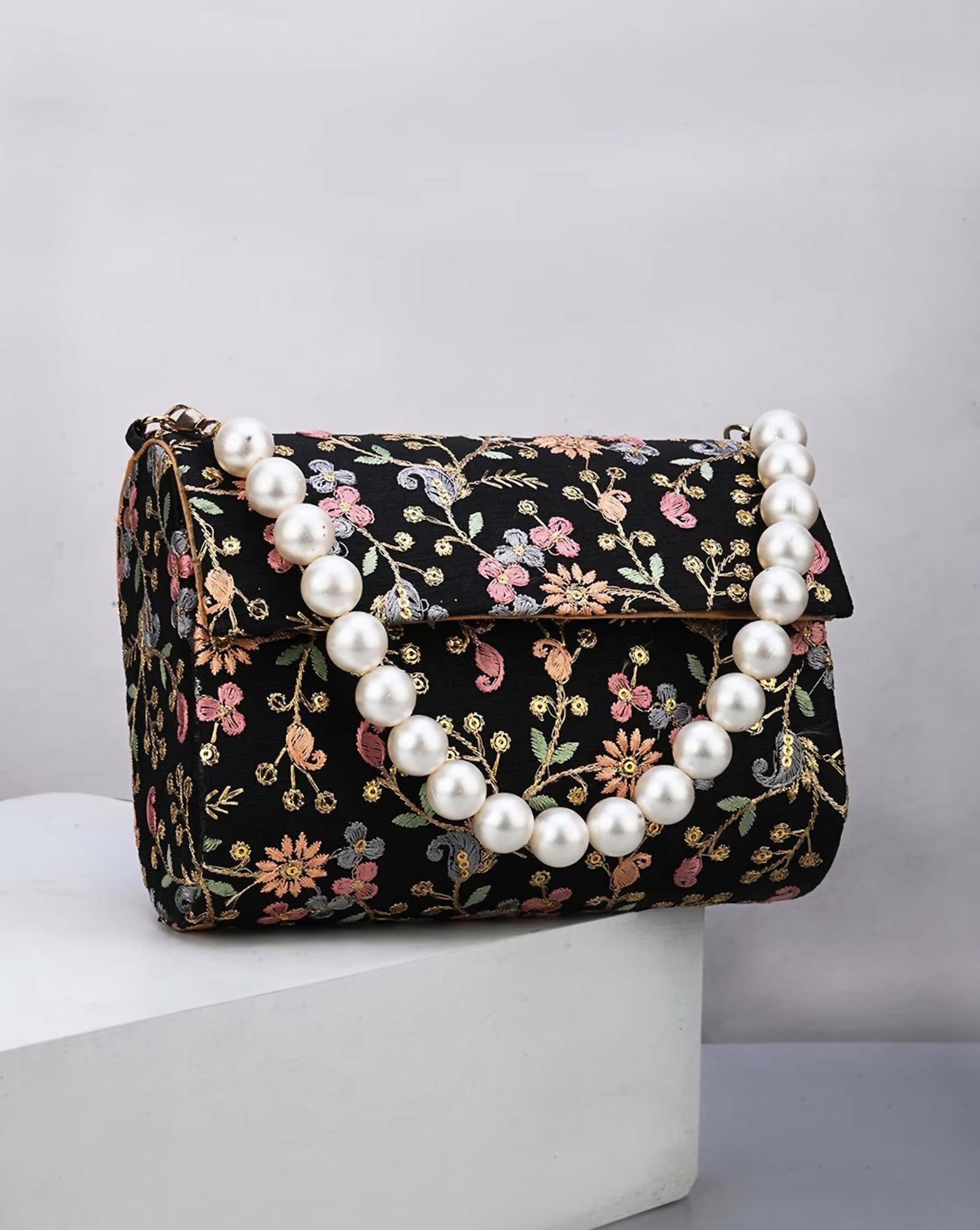 Joban Fashion Women Embellished Potli Clutch - Black - Dista