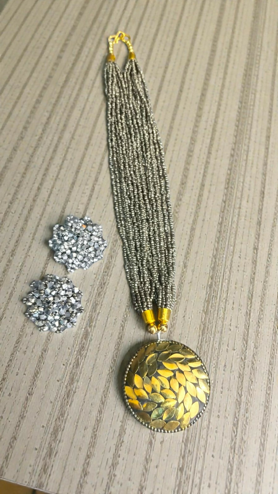 Inhanns All-Day Statement Beaded Necklace Set - Gray - Distacart