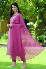 Thumbnail for Juniper Onion Pink Ethnic Motif Printed Muslin with Zari Embroidery Kurta Pants & Chiffon Dupatta Set. - Distacart