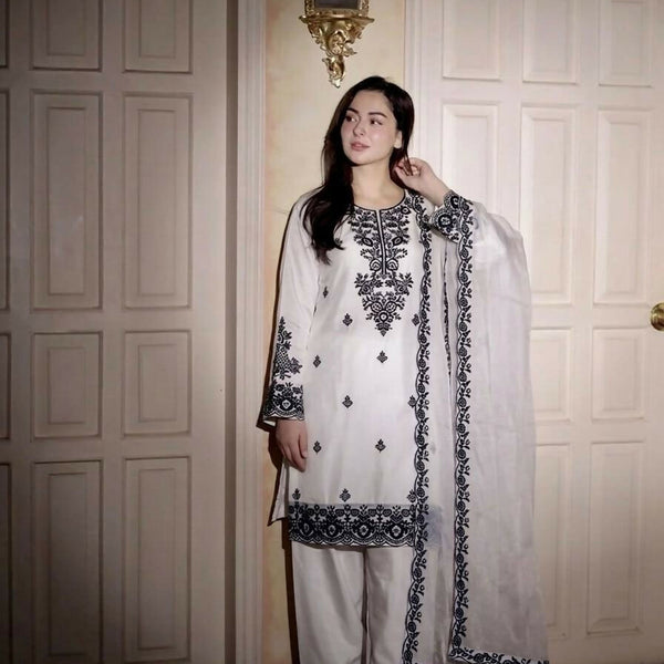 Teeya Creation Womens Trendy Stylish Embroidery Thread Work Kurta Set - Dista