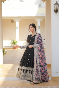 Thumbnail for Jyoti Fashion Women's Black Faux Georgette Sequins Zari Embroideredy Anarkali Dress with Dupatta - Distacart