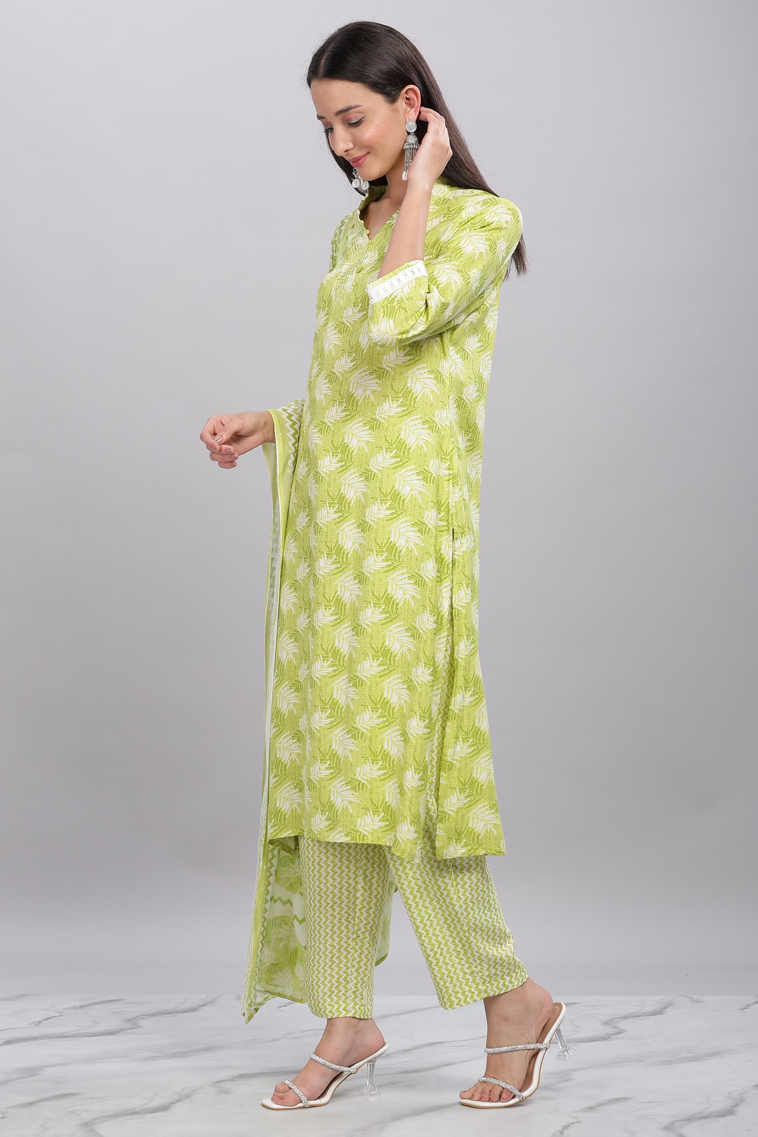 BulBul Firdous Rayon Green Kurta Set with Dupatta