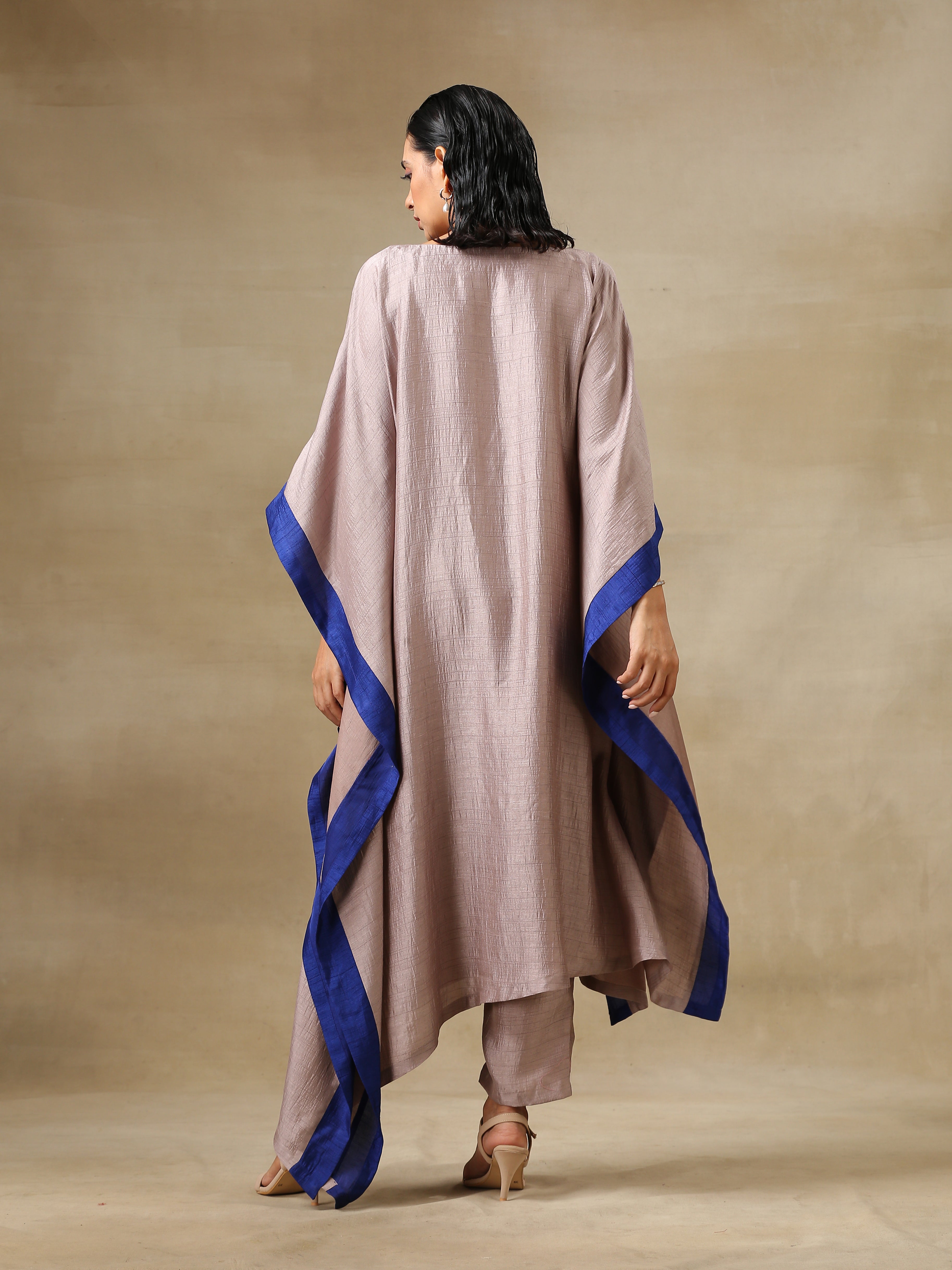 trueBrowns Grey Textured Silk High Low Kaftan Pant Set - Distacart