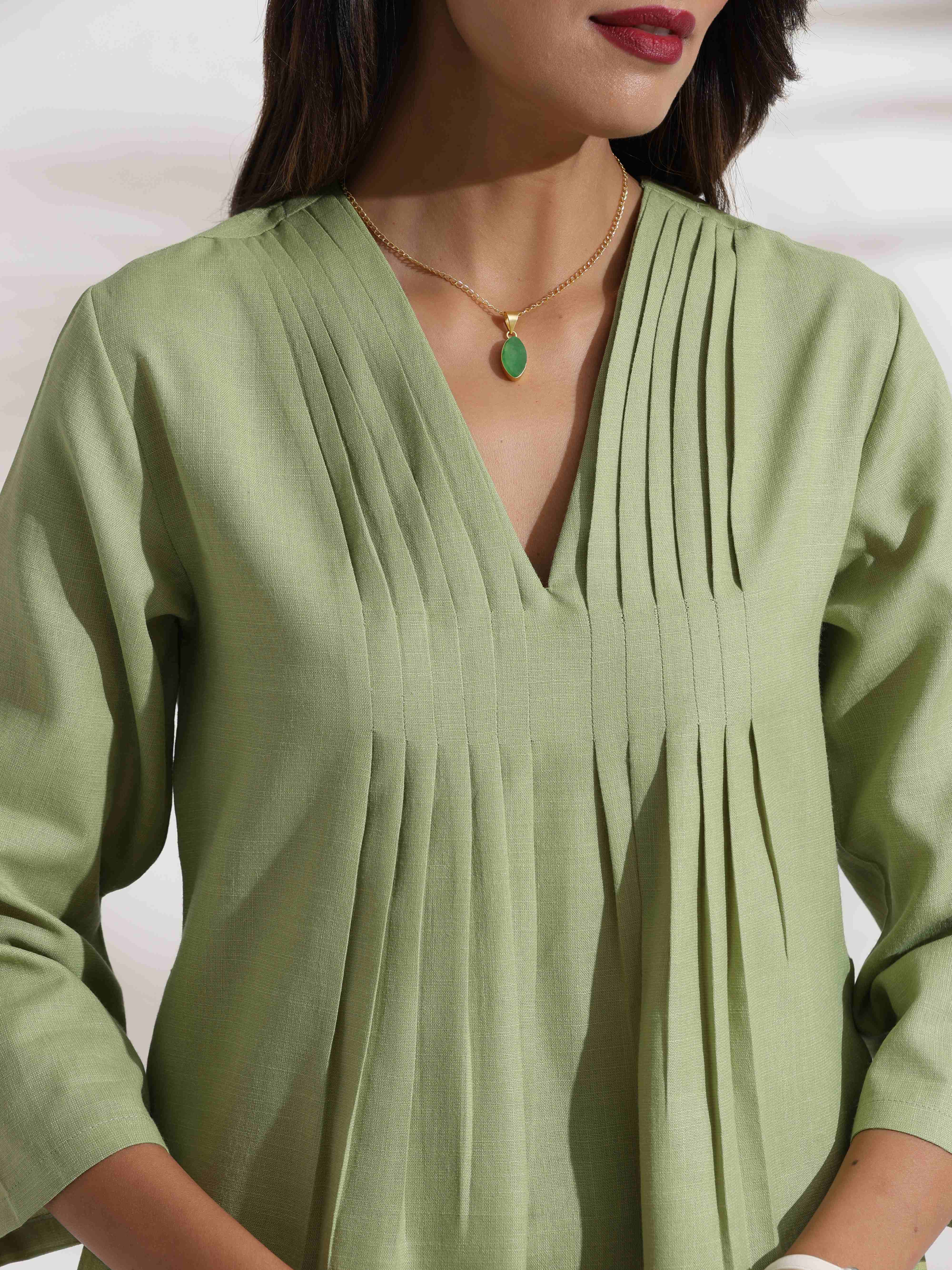 trueBrowns Green Slub Pleated Co-ord Set